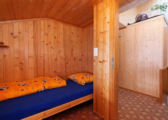 A Charming Swiss Family Daheim Daire