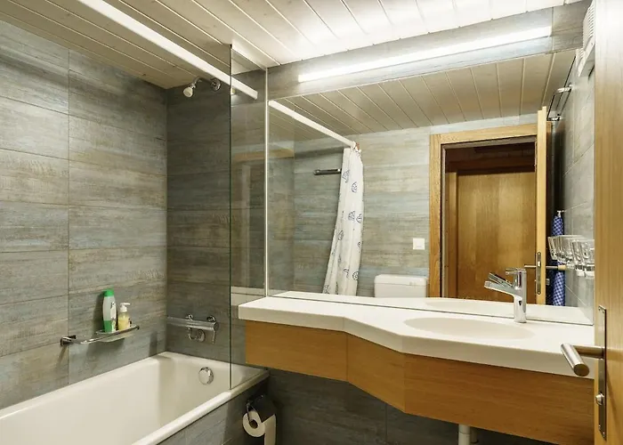 A Charming Swiss Family Daheim Daire *