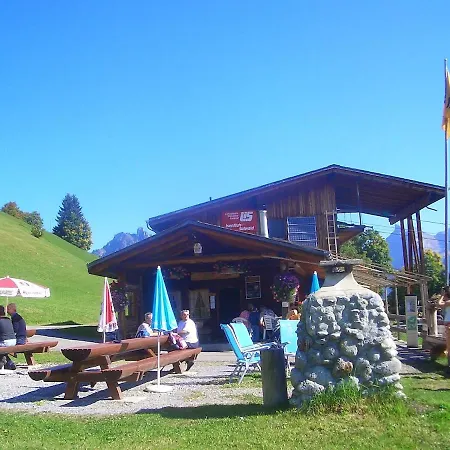 아파트 A Charming Swiss Family Daheim Isenfluh